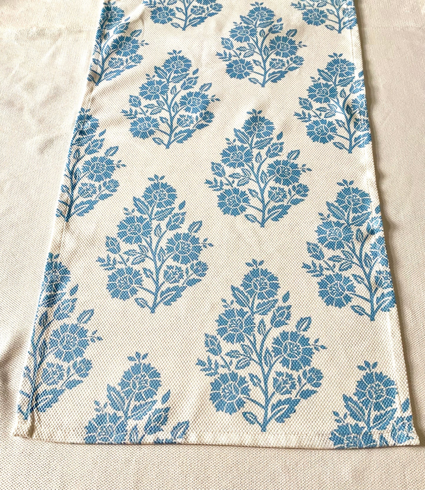 Table Runner