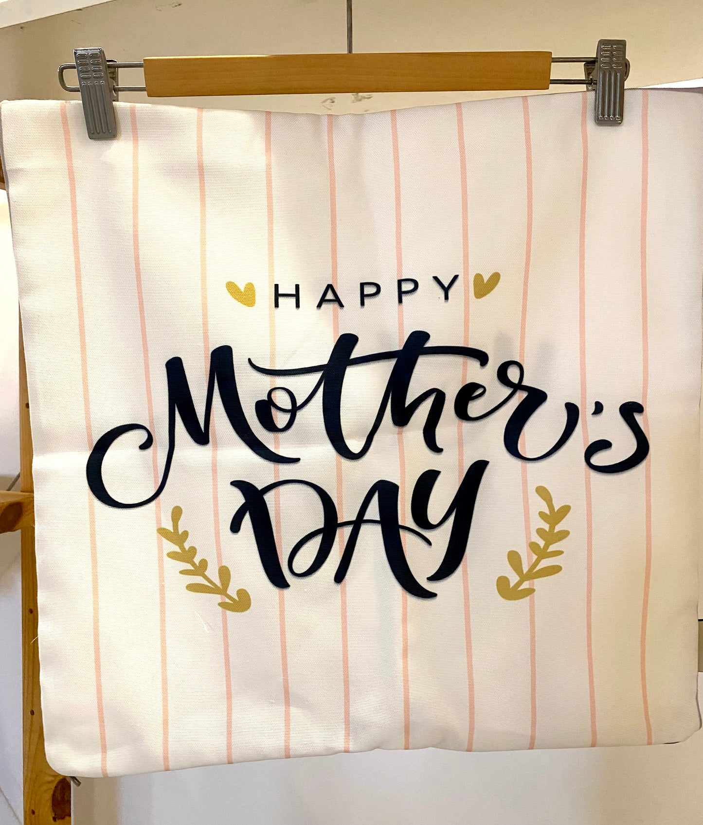 Mom cushion cover