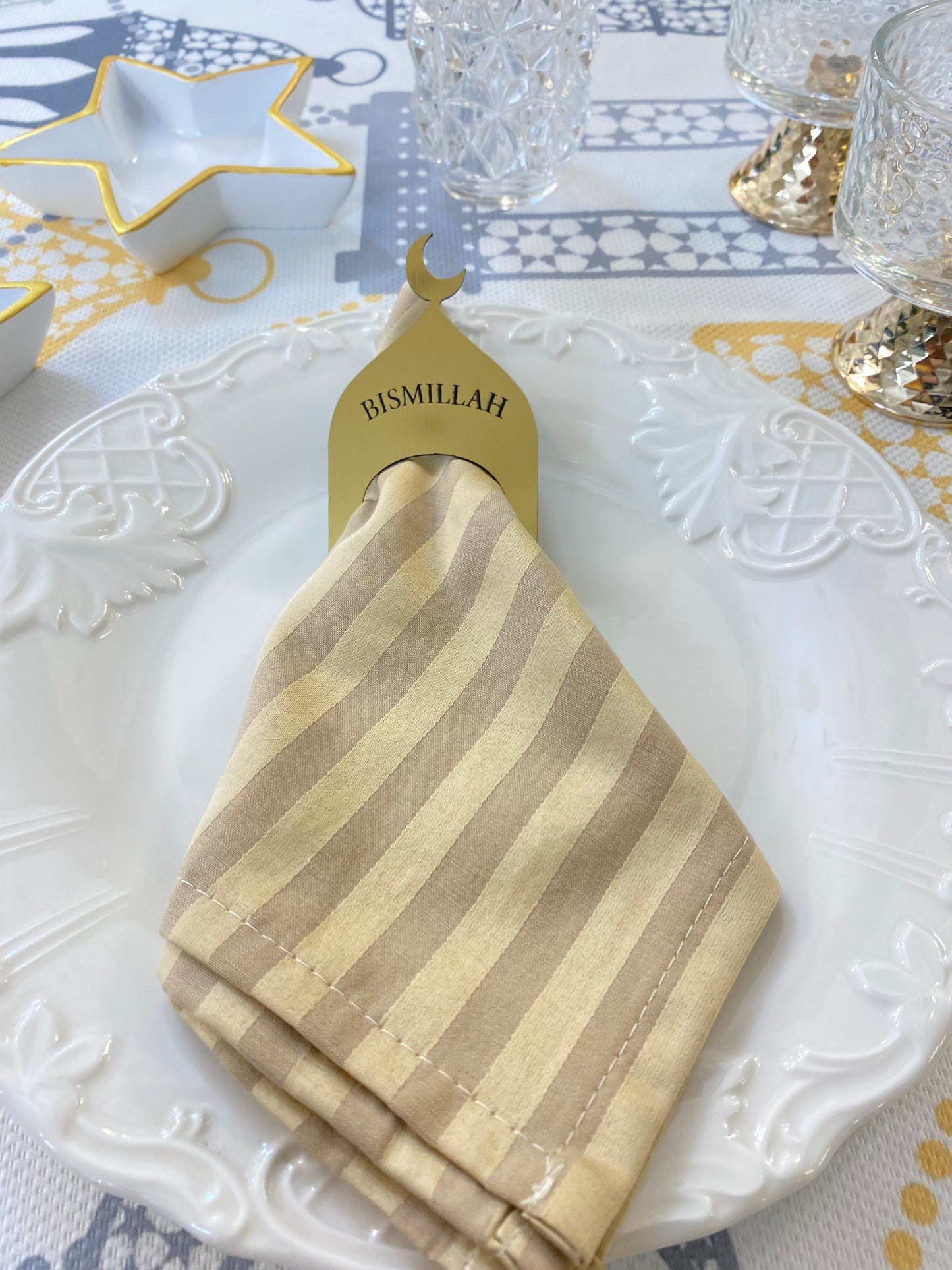 Gold Napkin Rings Set