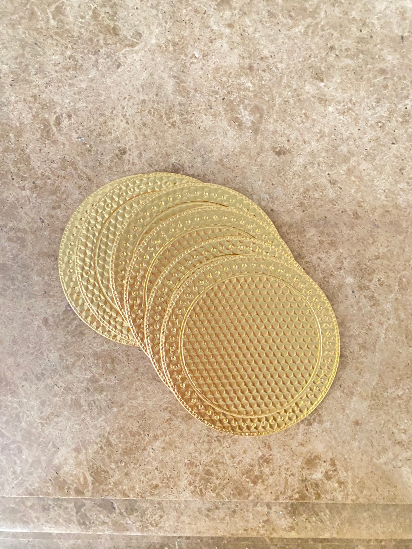Gold coaster set
