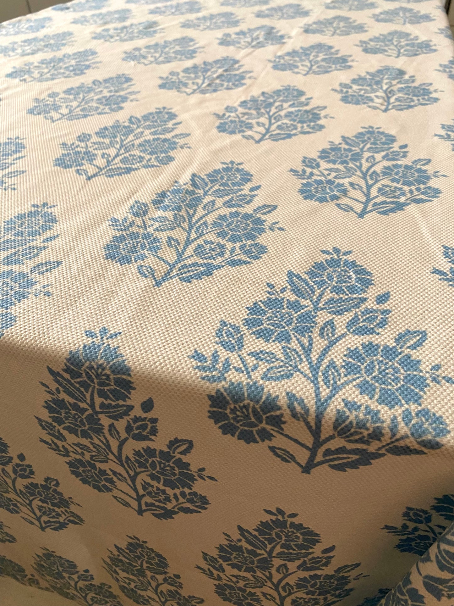 Tablecloth