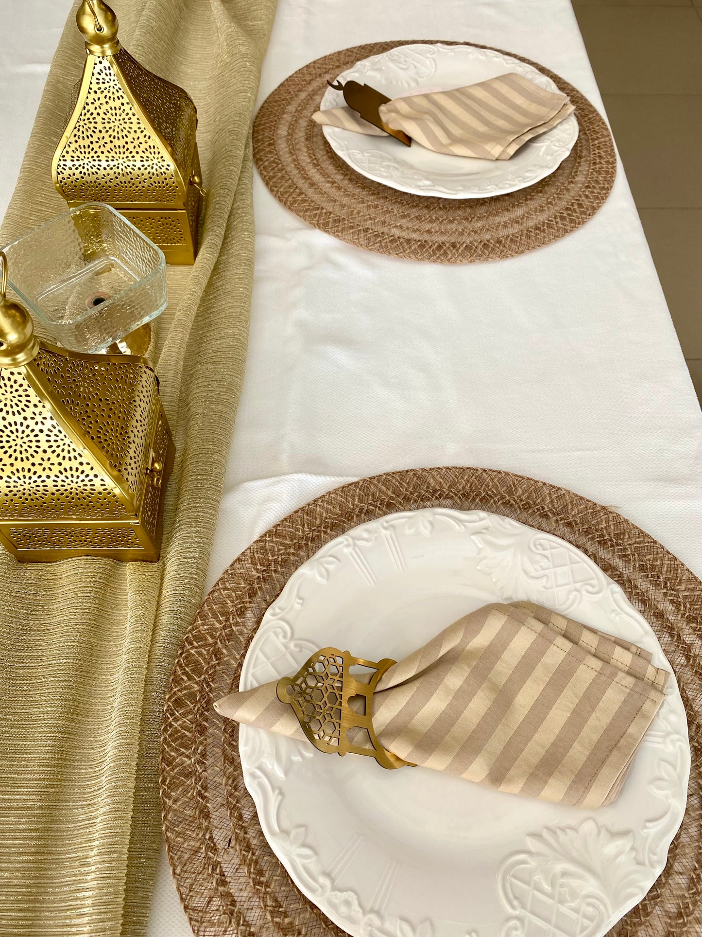 Ribbed Chiffon Runner