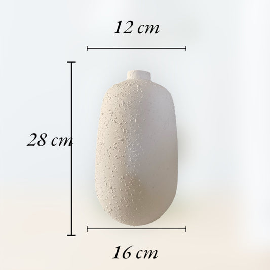 White vase-c
