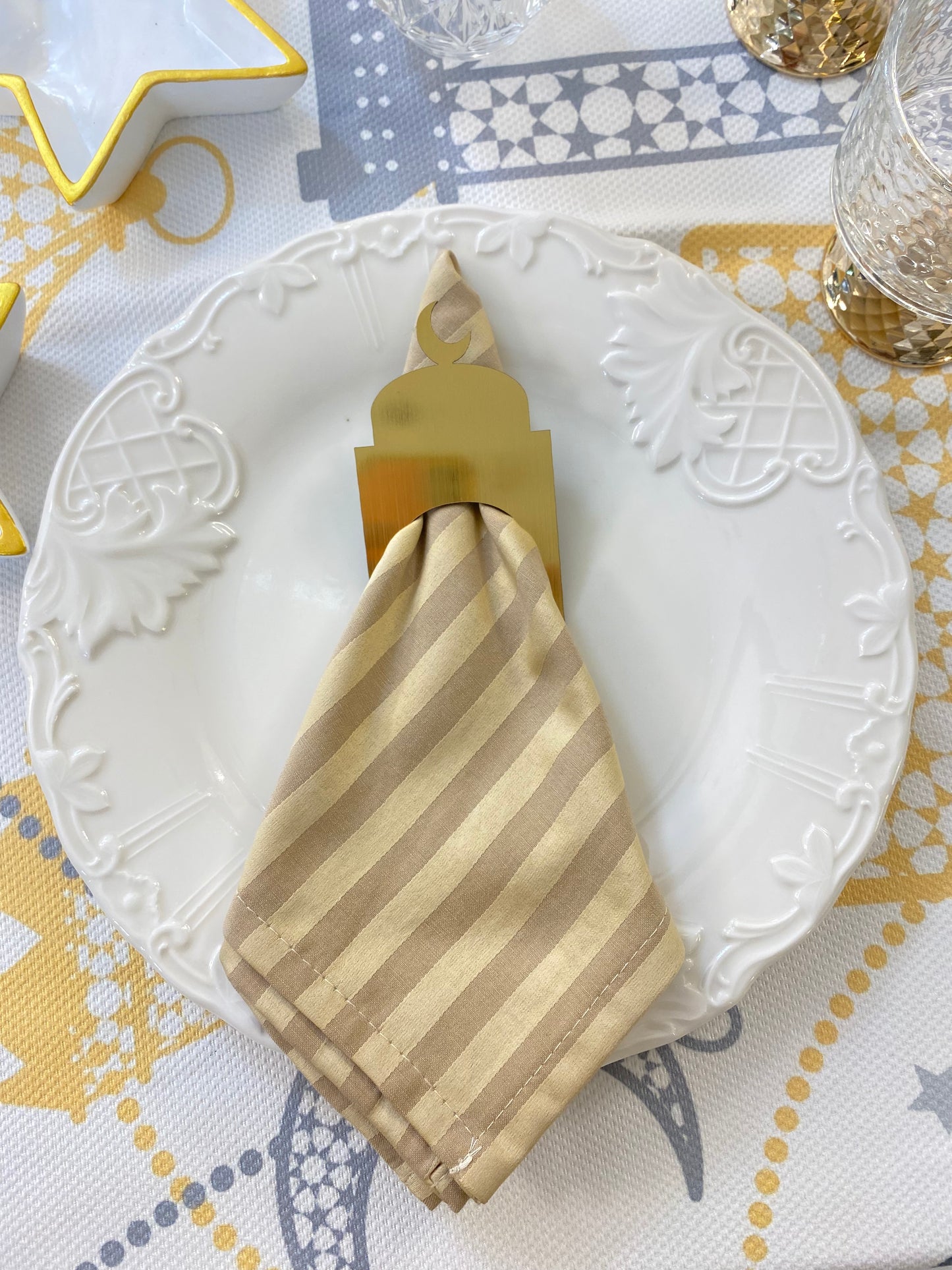 Gold Napkin Rings Set