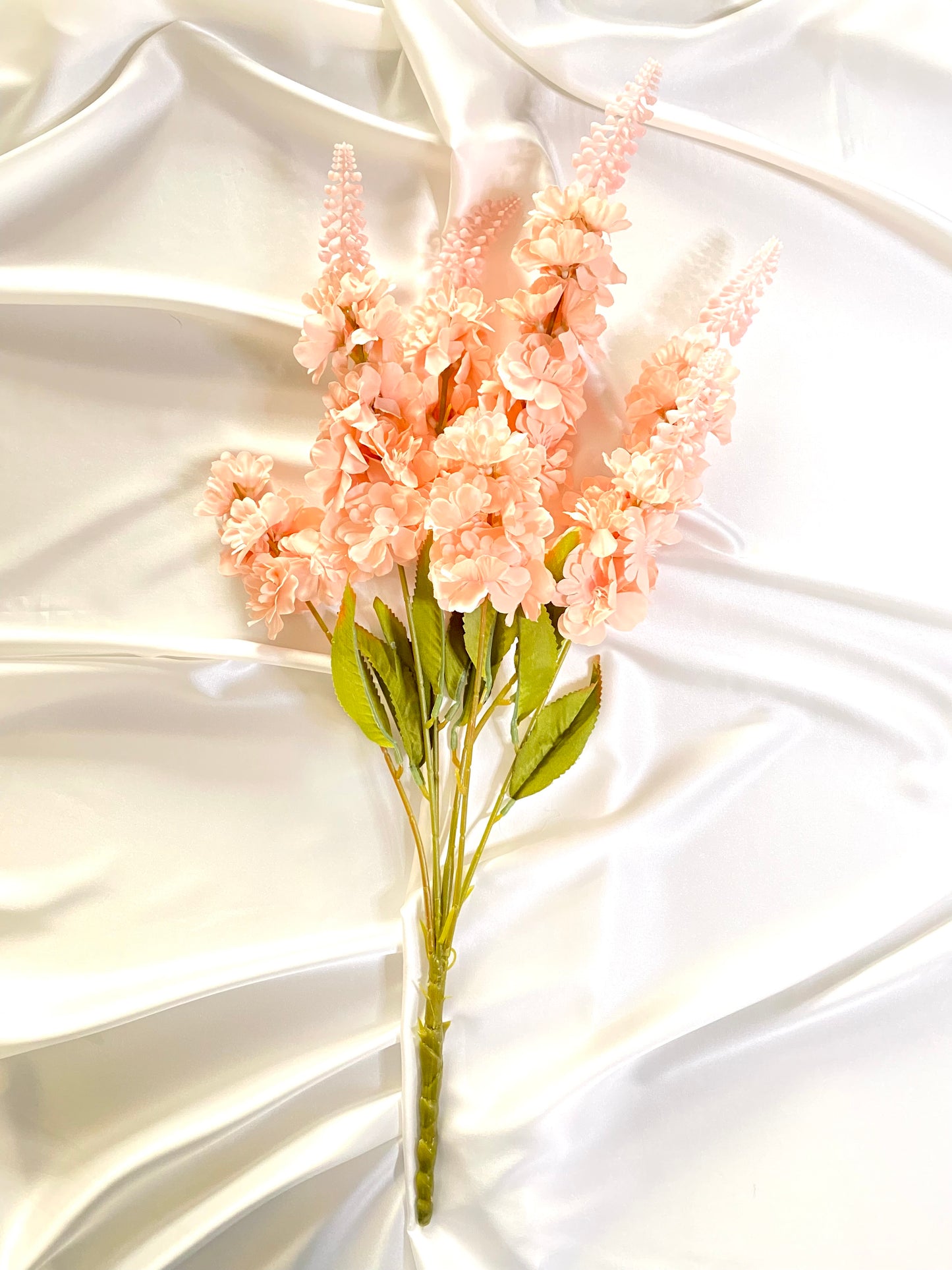 Peach Snapdragon Stick