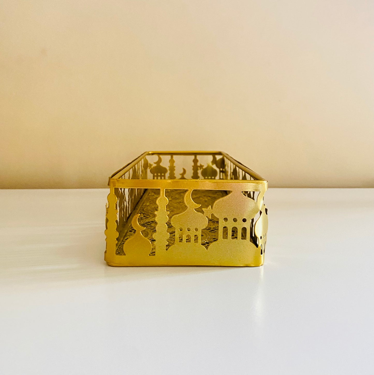 Gold serving tray.
