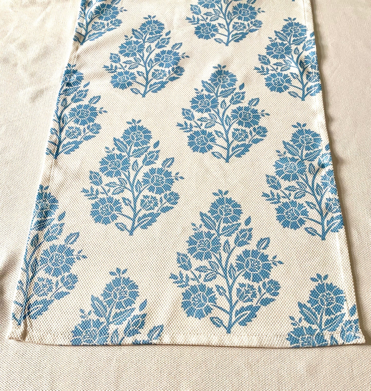 Table Runner