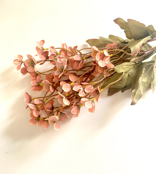 Light beach faux flowers