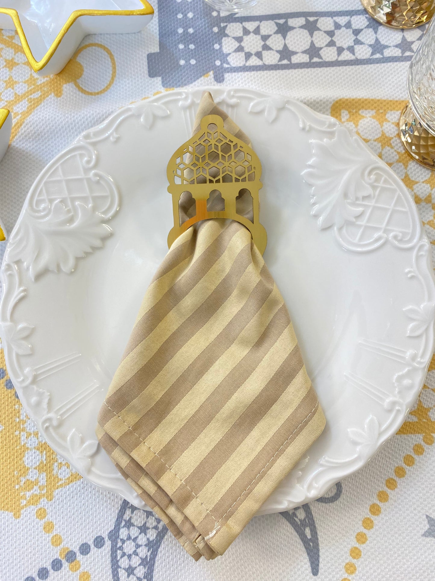 Gold Napkin Rings Set