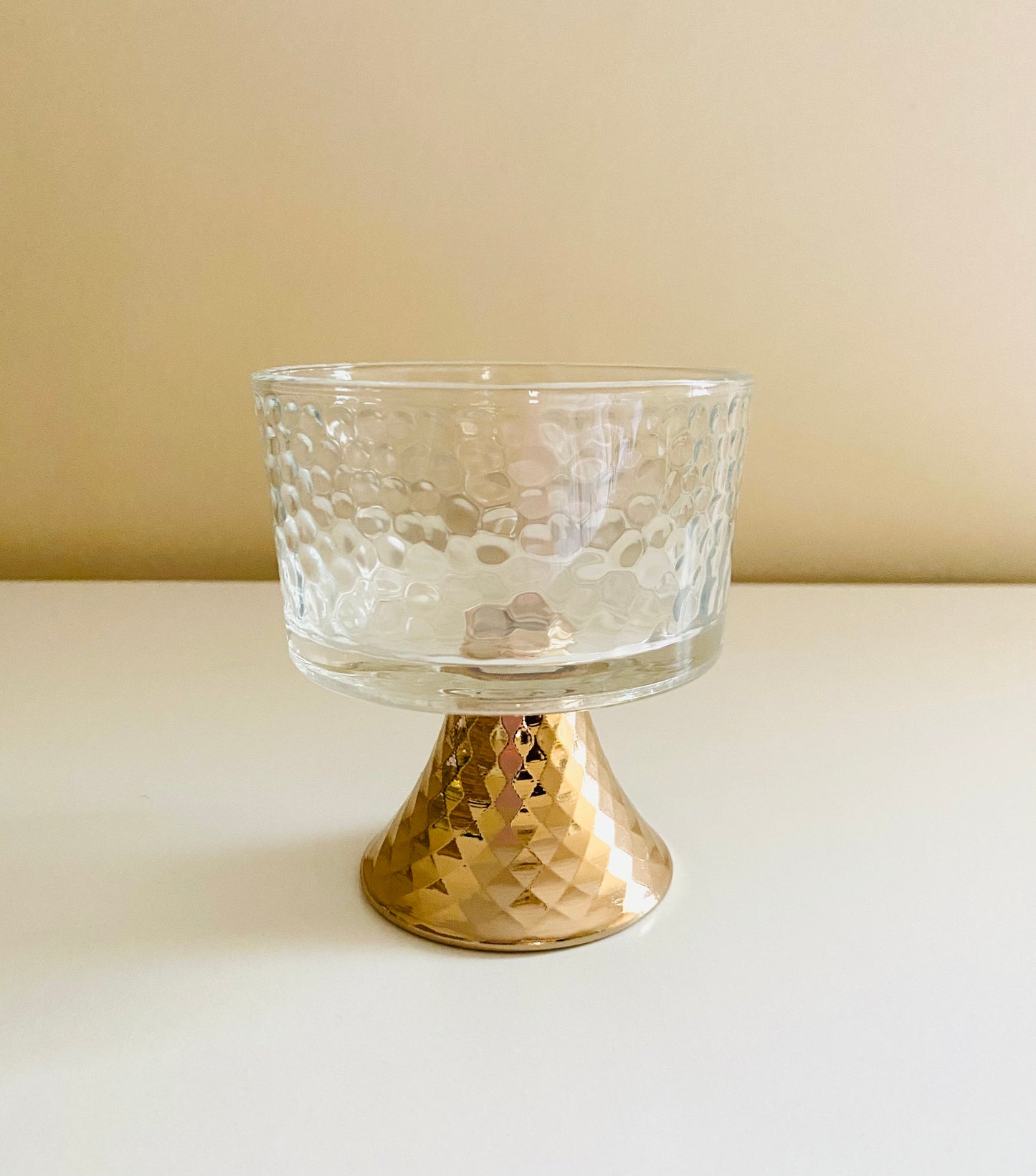Round glass cup.