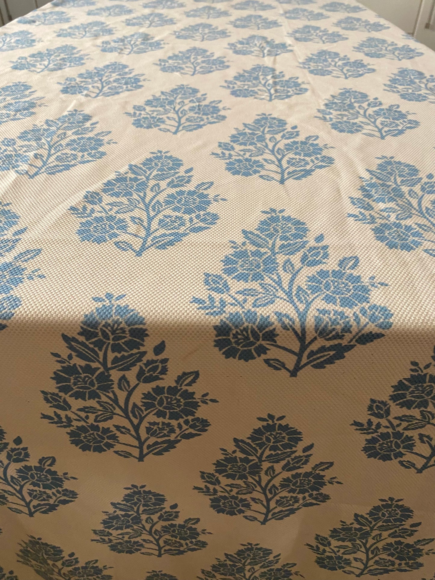 Tablecloth
