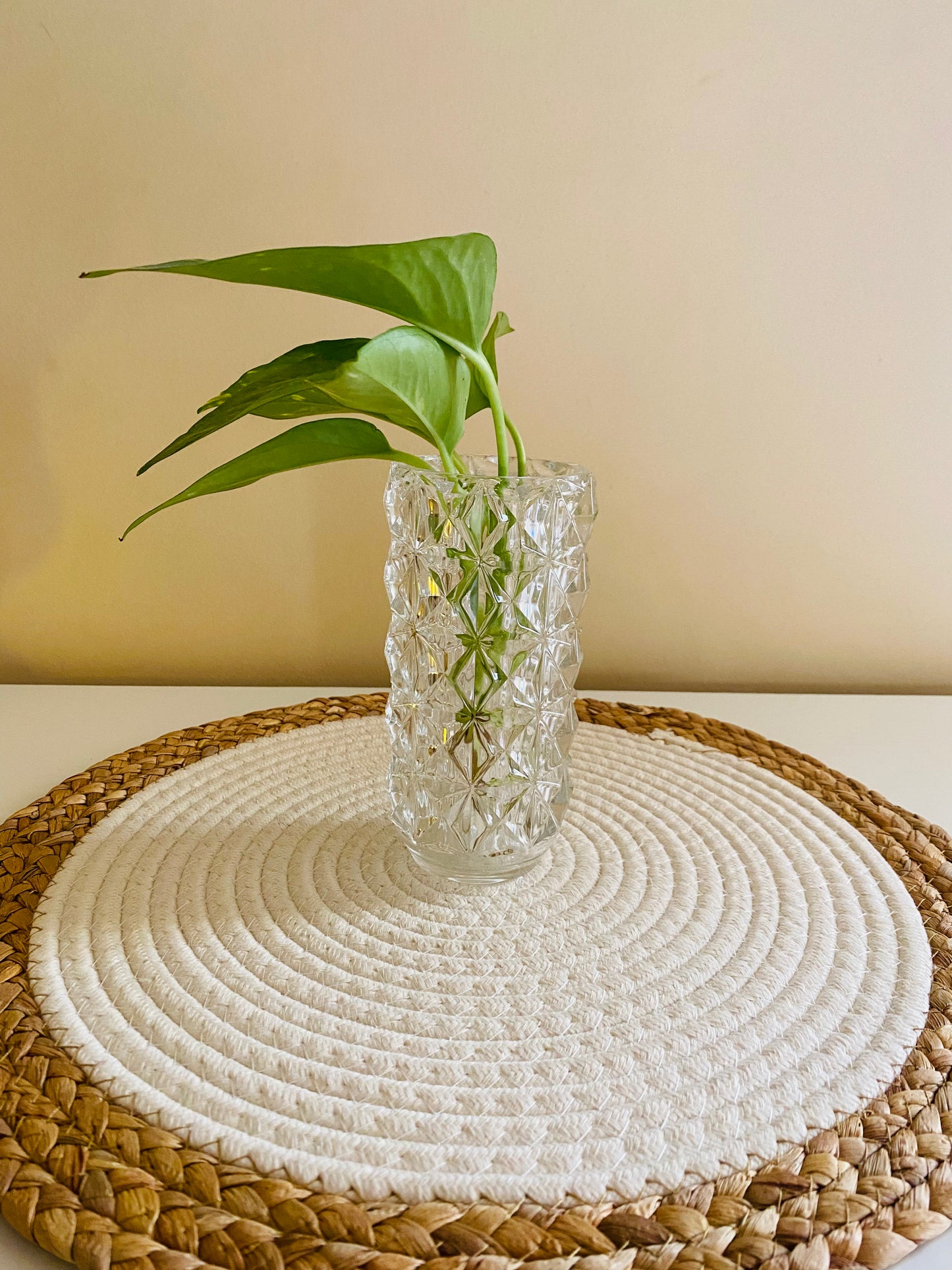 Cup crystal censer.