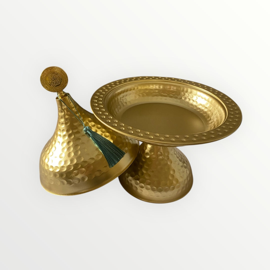 Gold Serving bowl with lid