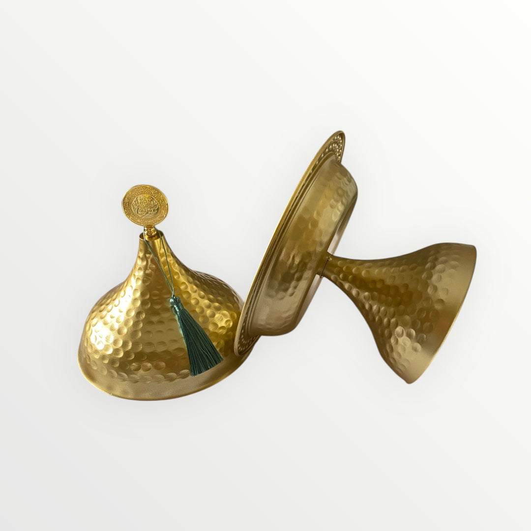 Gold Serving bowl with lid