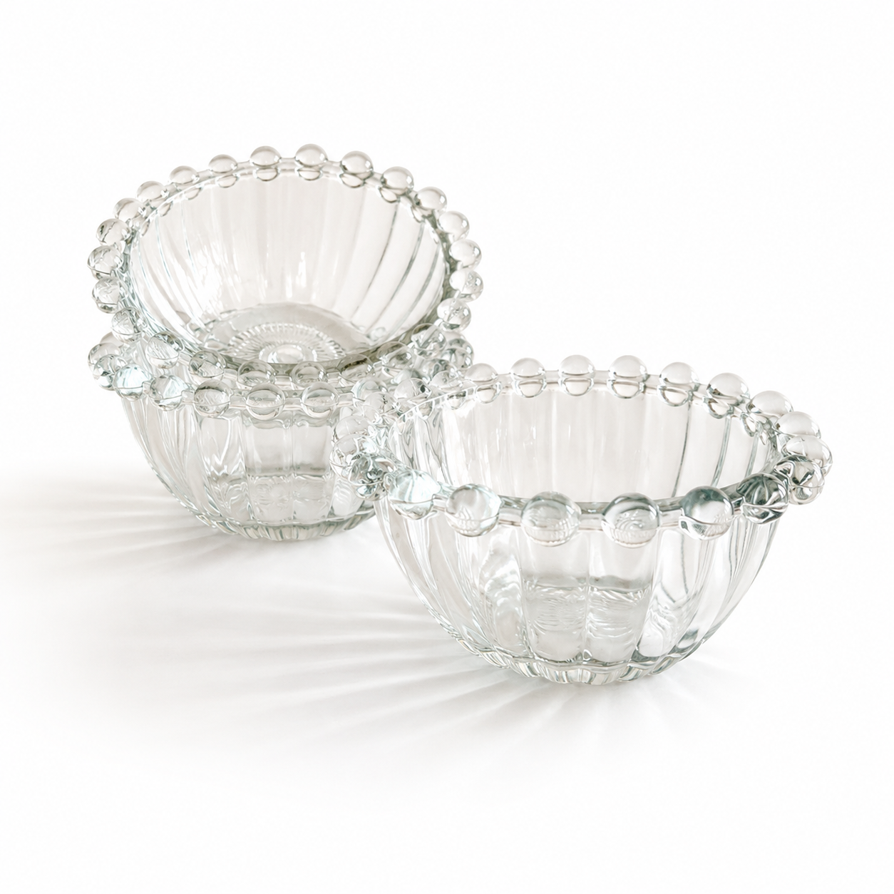 Glass bowls set