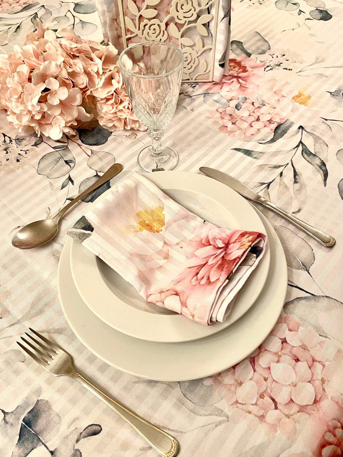 Napkins; Floral Pattern
