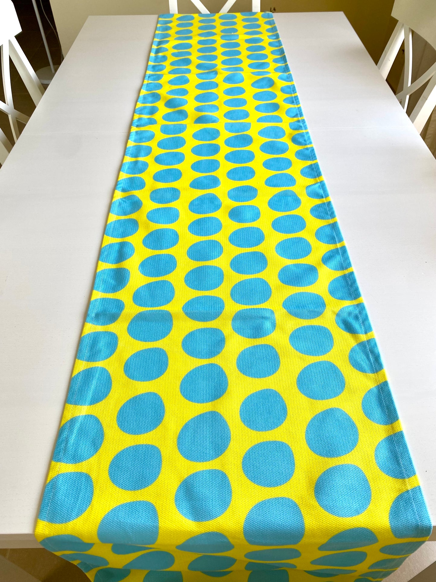 Capri Runner