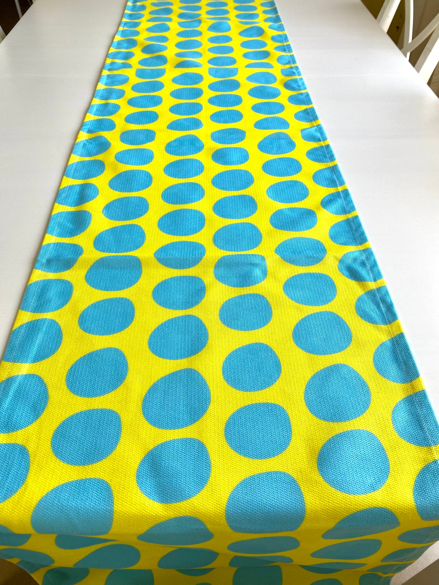 Capri Runner