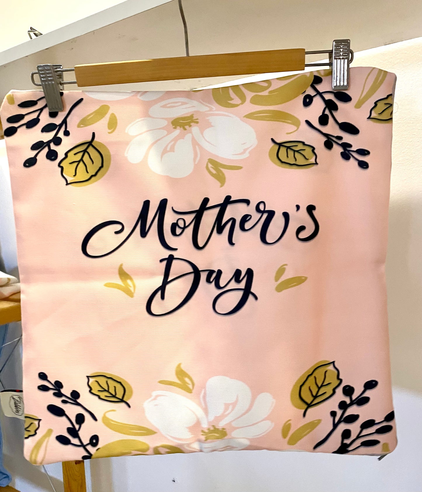 Mom cushion cover