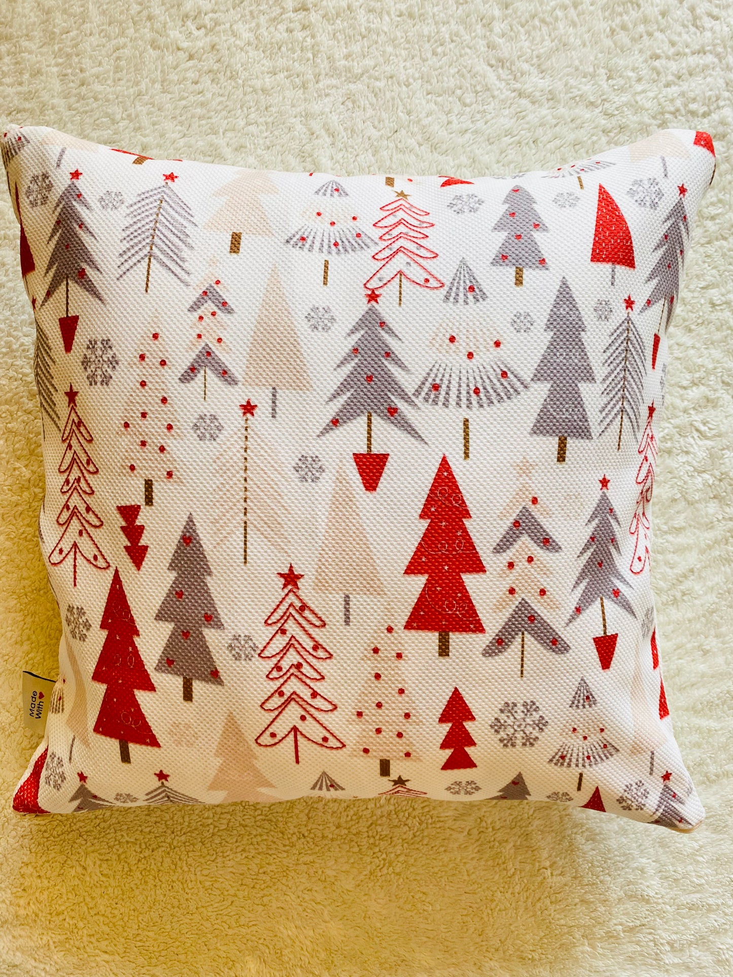 Christmas Cushion 02;