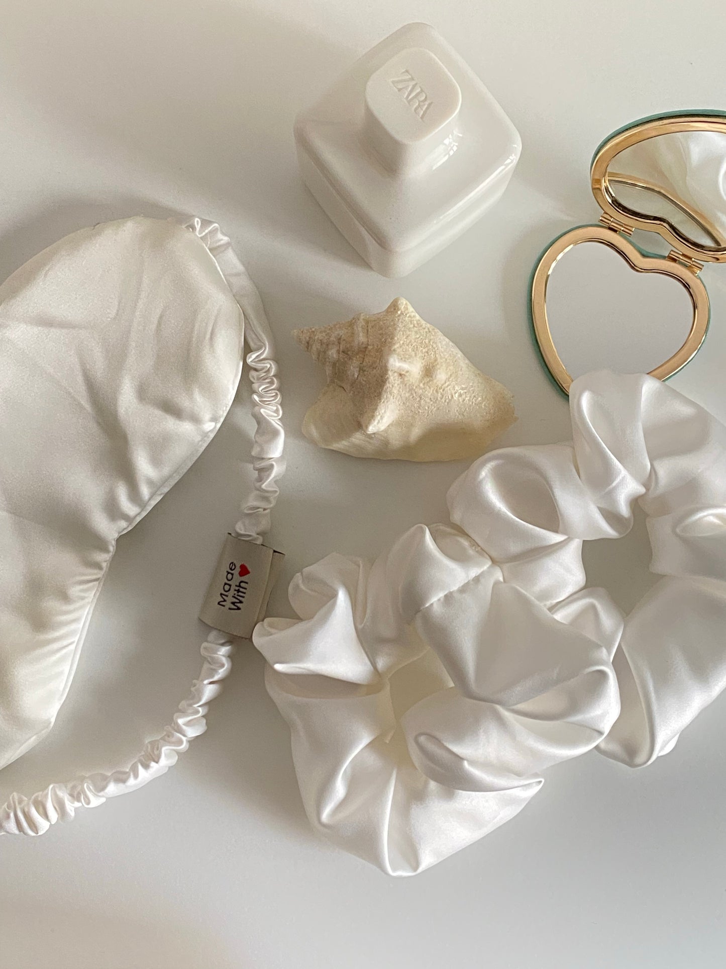 Satin Eye Mask & Scrunchy; Off-White